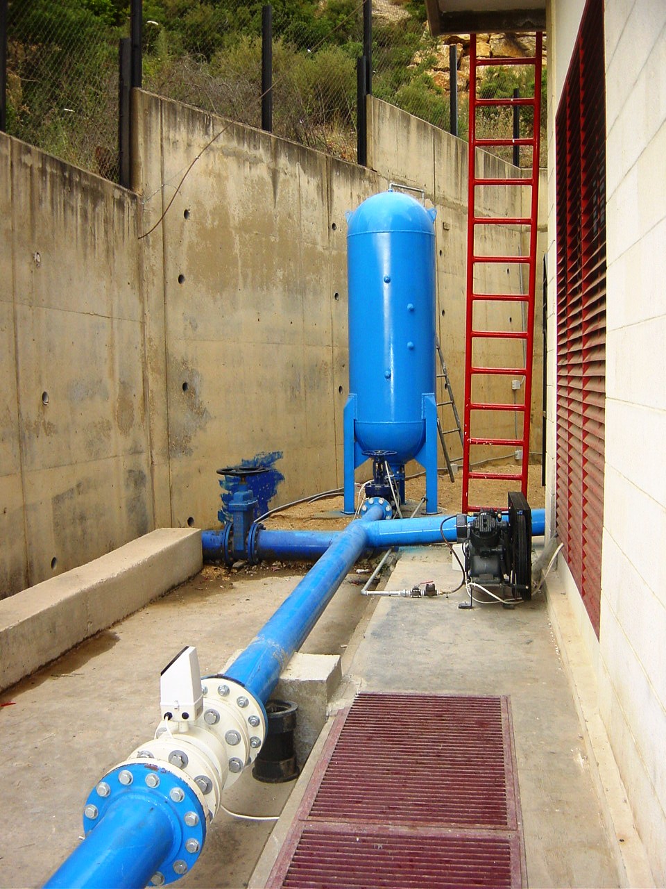 Construction of Mansourieh Water Pumping Station